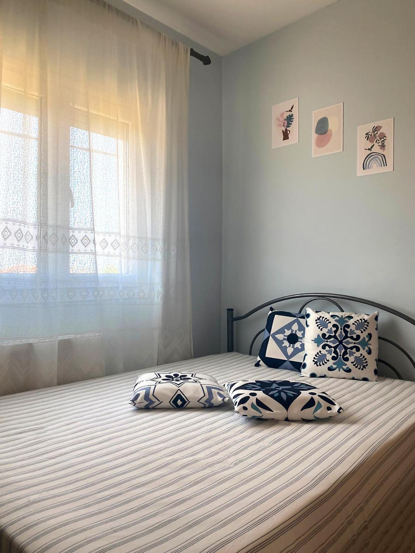 Villa Blue House Karianí Esterno foto